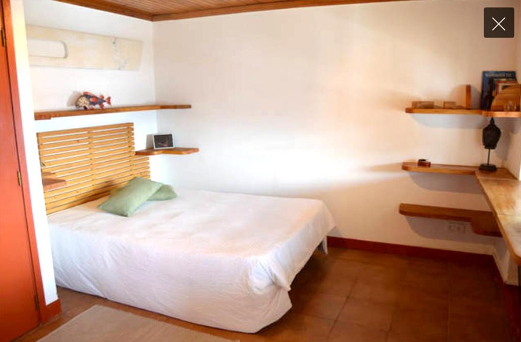Casa do Porto da Horta room 2